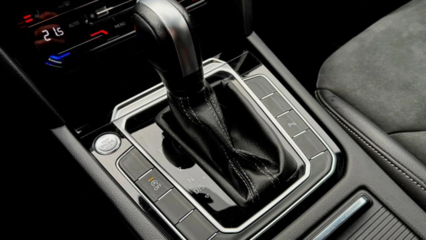 VOLKSWAGEN Arteon Arteon 2.0 TDI 4Motion R-Line DSG