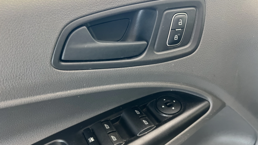 FORD Tourneo Connect Gr. Tourneo Connect 1.5 EcoBlue Trend