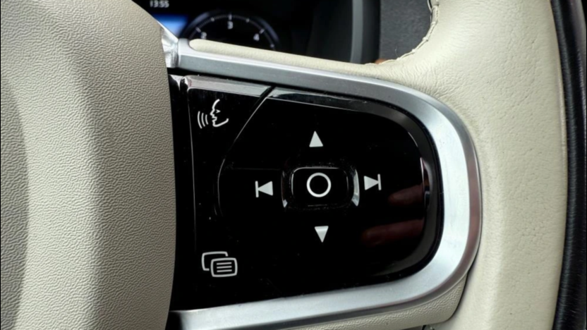 VOLVO V90 V90 D3 Momentum aut