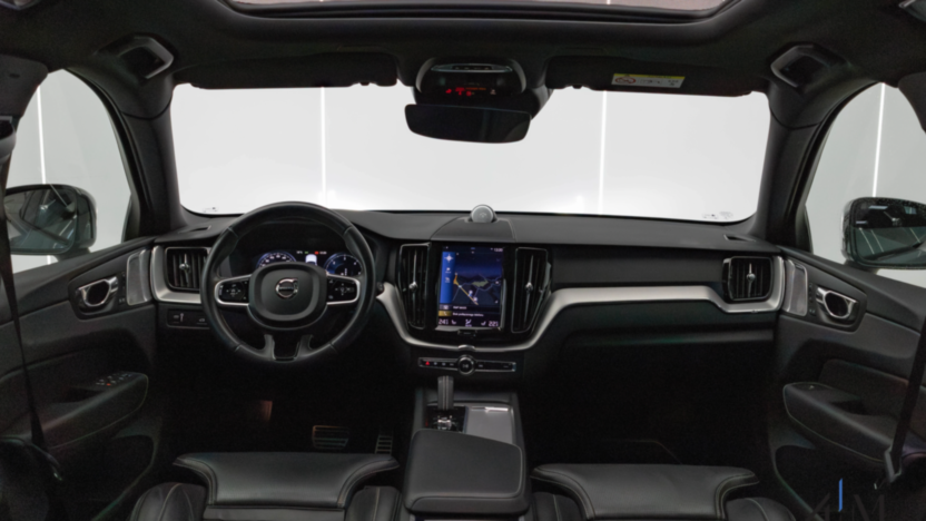 VOLVO XC60 XC60 B4 D AWD Ultimate Dark aut