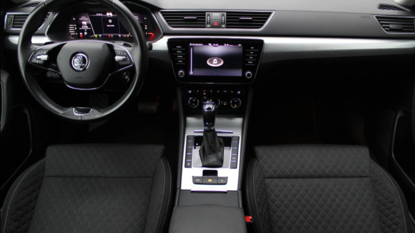 SKODA Superb Superb 2.0 TDI SCR Ambition DSG