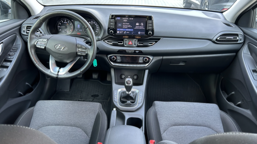 HYUNDAI i30 i30 1.0 T-GDI Smart