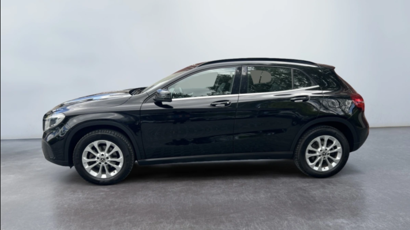 MERCEDES-BENZ GLA GLA 200 7G-DCT Style