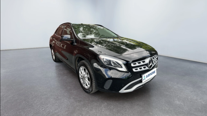 MERCEDES-BENZ GLA GLA 200 7G-DCT Style