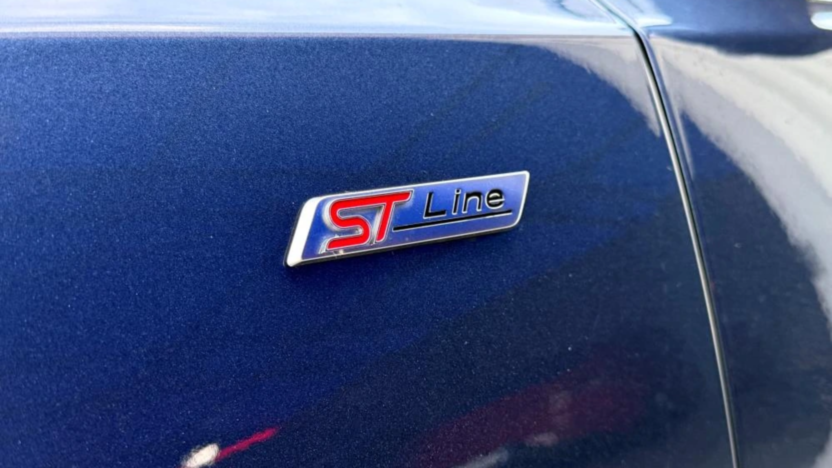 FORD Focus Focus 1.5 EcoBoost ST-Line X aut