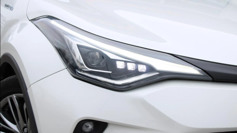 TOYOTA C-HR C-HR 2.0 Hybrid Executive