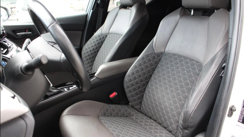 TOYOTA C-HR C-HR 2.0 Hybrid Executive