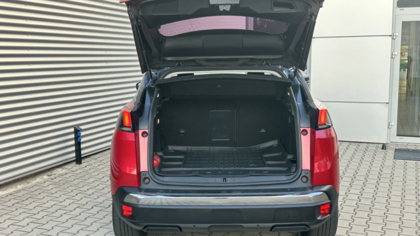 PEUGEOT 3008 3008 1.2 PureTech Allure S&S EAT6