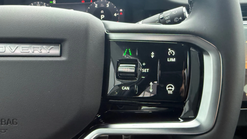 LAND ROVER Discovery Sport Discovery Sport 2.0 D165 mHEV Dynamic SE aut