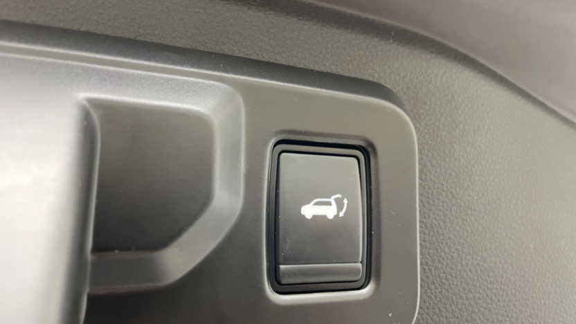 RENAULT Espace Espace 1.2 E-Tech Full Hybrid 200 Iconic MMT 7os.