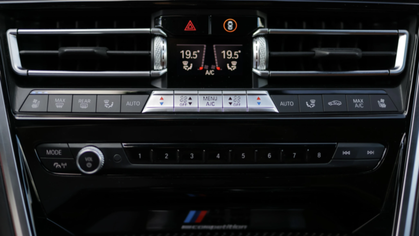 BMW Seria 8 M8 Competition