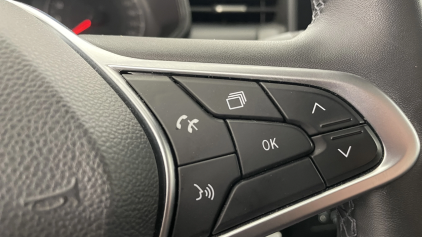 RENAULT Clio Clio 1.0 TCe Equilibre