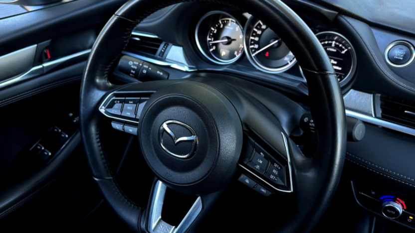 MAZDA 6 6 2.0 Center-Line aut