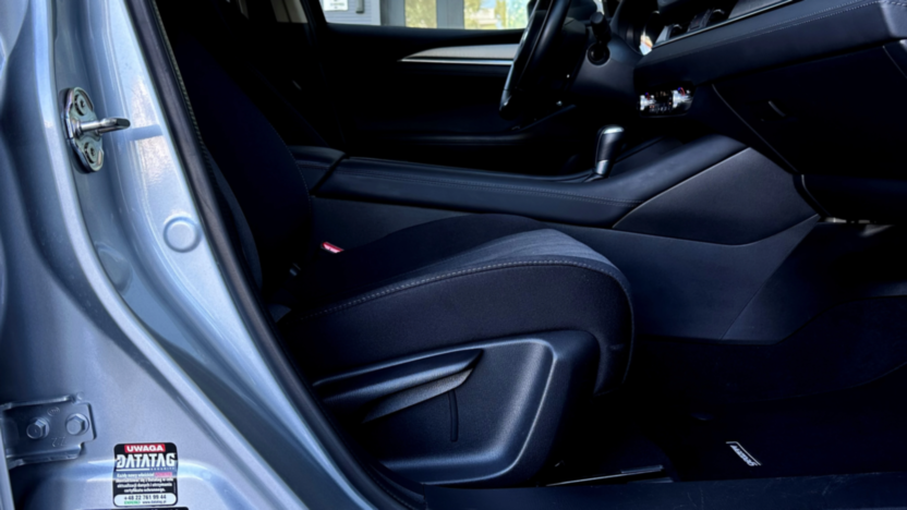 MAZDA 6 6 2.0 Center-Line aut