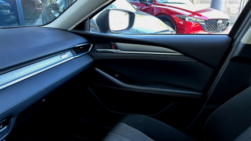 MAZDA 6 6 2.0 Center-Line aut