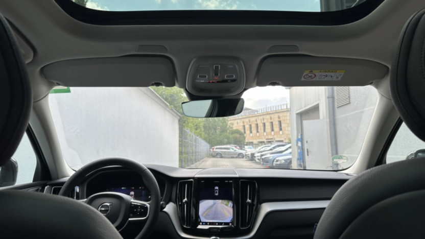 VOLVO XC60 XC60 T6 Plug-In Hybrid AWD Plus Dark aut