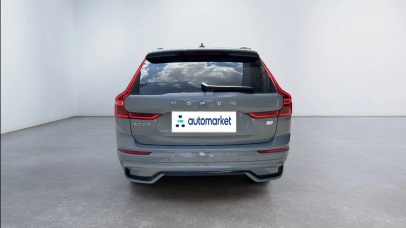VOLVO XC60 XC60 T6 Plug-In Hybrid AWD Plus Dark aut