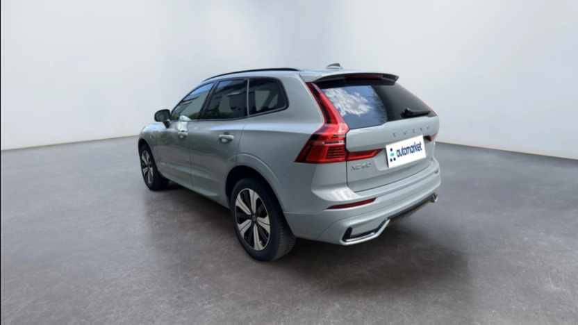 VOLVO XC60 XC60 T6 Plug-In Hybrid AWD Plus Dark aut