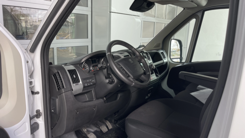 PEUGEOT Boxer Boxer 435 BlueHDi L4 Pro