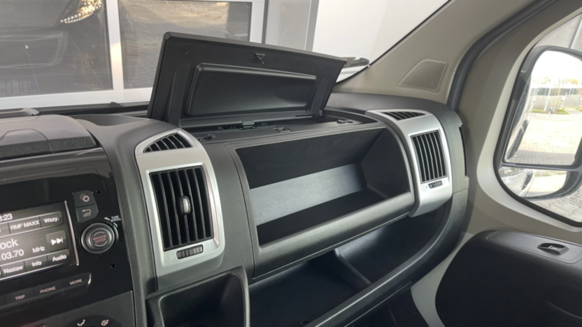 PEUGEOT Boxer Boxer 435 BlueHDi L4 Pro