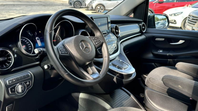 MERCEDES-BENZ V Klasa V 300 d 4-Matic 9G-Tronic (ekstra dł)