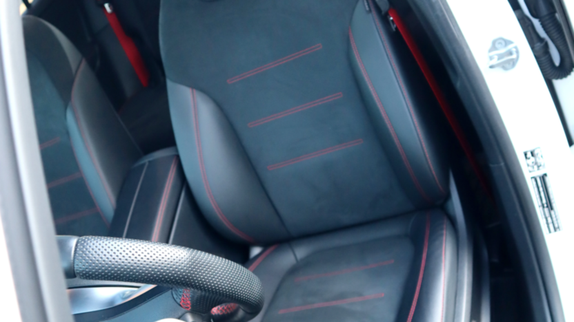 MERCEDES-BENZ GLB AMG GLB 35 mHEV 4-Matic 8G-DCT