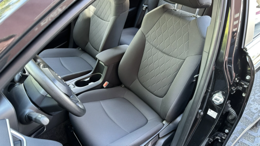 TOYOTA Corolla Cross Corolla Cross 2.0 Hybrid Comfort