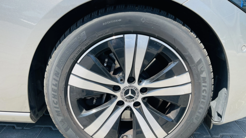 MERCEDES-BENZ C Klasa C 300 4MATIC 9G-TRONIC