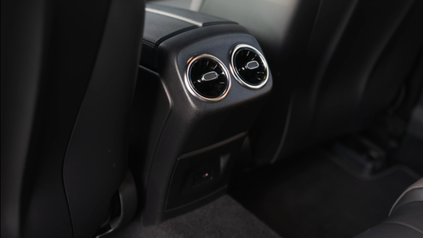 MERCEDES-BENZ A Klasa A 35 AMG 4-Matic 7G-DCT