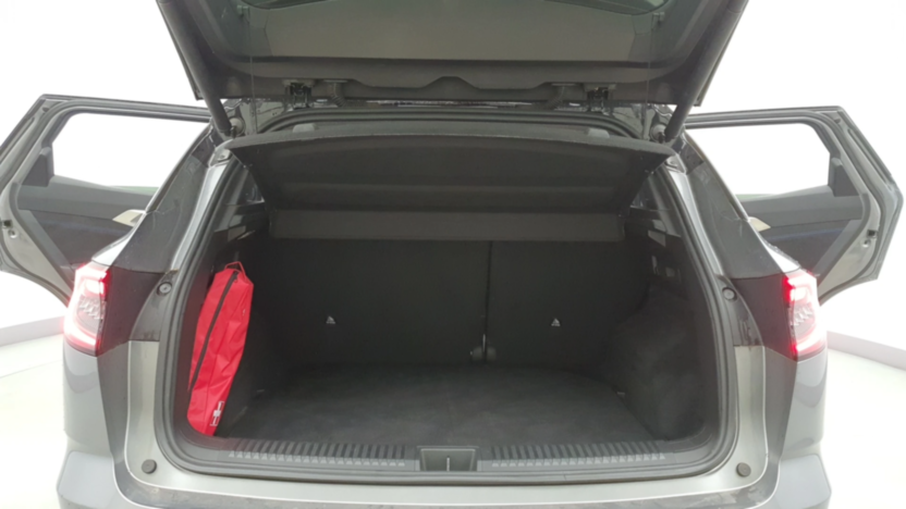 RENAULT Austral Austral 1.3 TCe mHEV Iconic esprit Alpine aut
