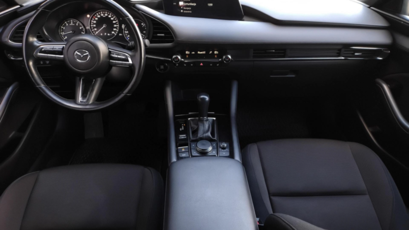 MAZDA 3 3 2.0 mHEV Kanjo aut