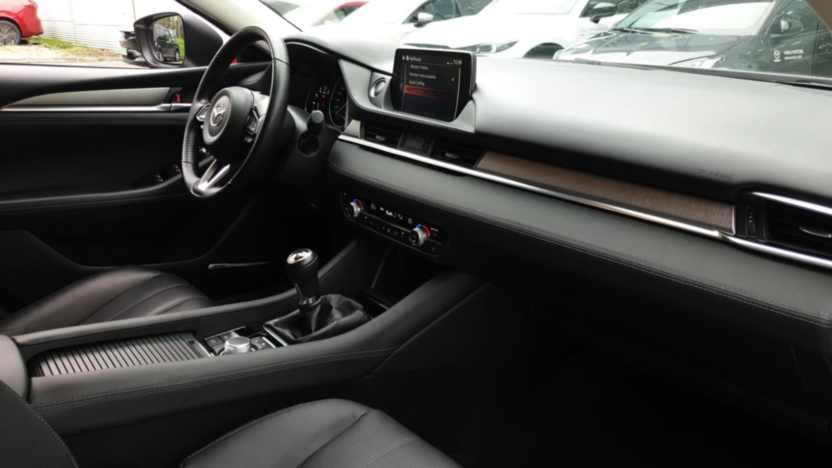 MAZDA 6 6 2.0 Exclusive-Line
