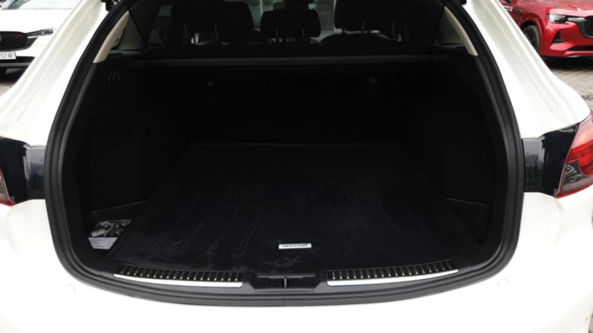 MAZDA 6 6 2.0 Exclusive-Line