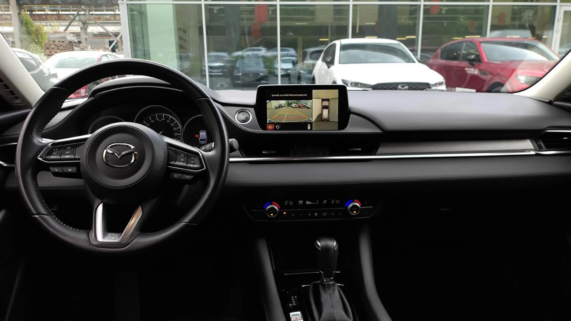 MAZDA 6 6 2.0 Center-Line aut
