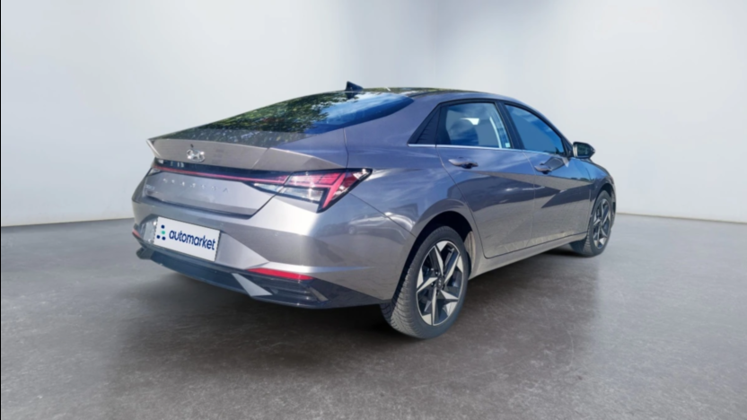 HYUNDAI Elantra Elantra 1.6 Smart CVT