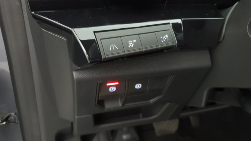 RENAULT Austral Austral 1.3 TCe mHEV Techno aut