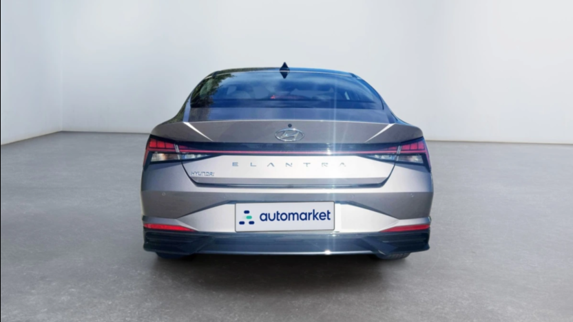 HYUNDAI Elantra Elantra 1.6 Smart CVT