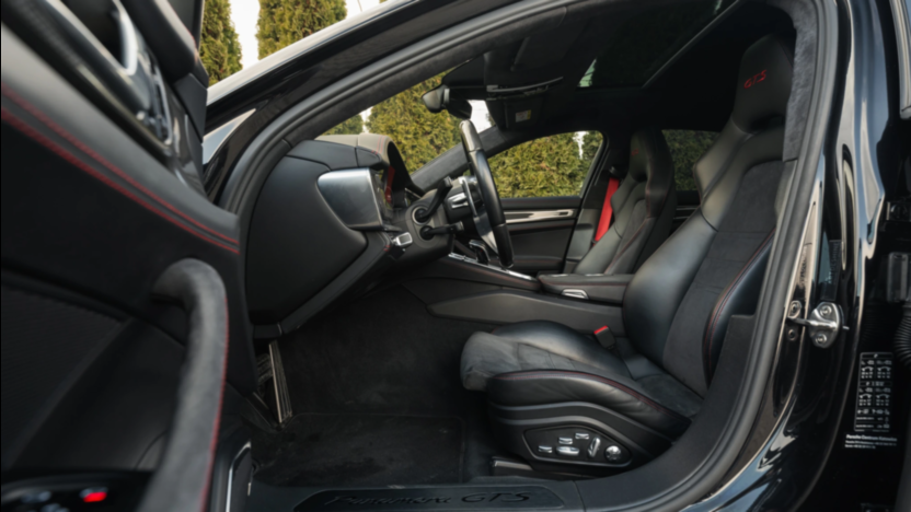PORSCHE Panamera Panamera GTS GPF