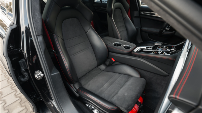 PORSCHE Panamera Panamera GTS GPF