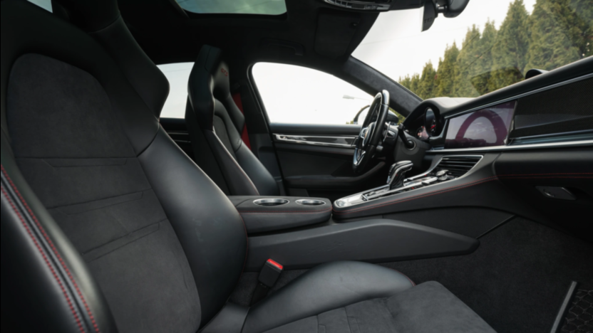 PORSCHE Panamera Panamera GTS GPF