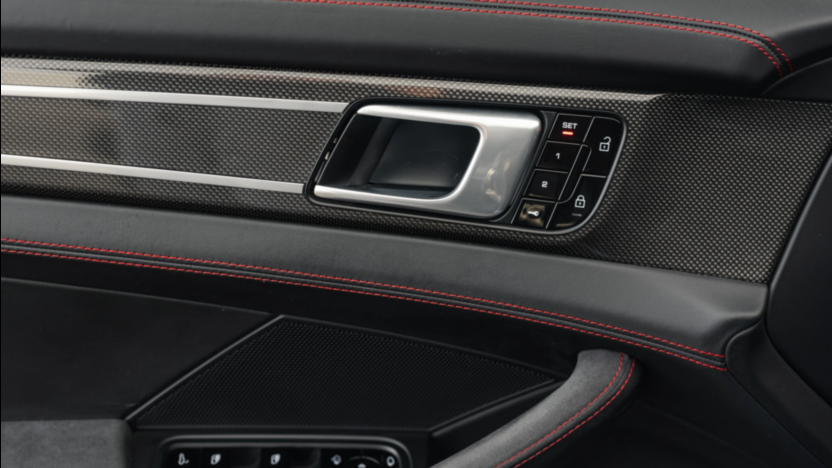 PORSCHE Panamera Panamera GTS GPF
