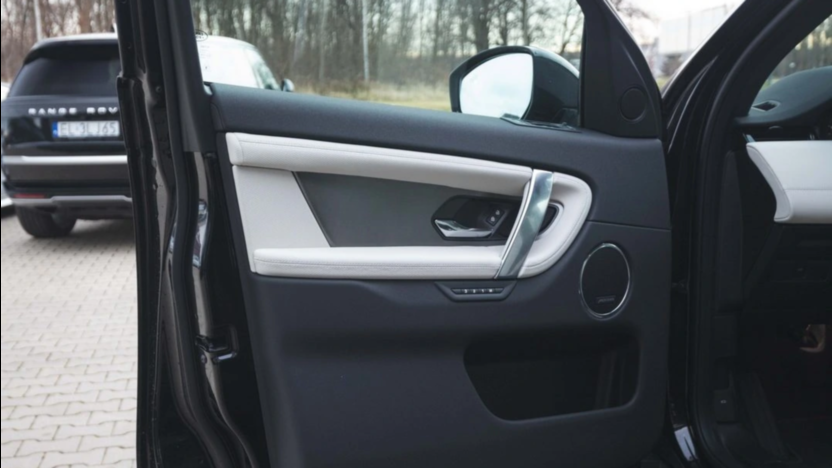 LAND ROVER Discovery Sport Discovery Sport 2.0 D200 mHEV Dynamic SE aut