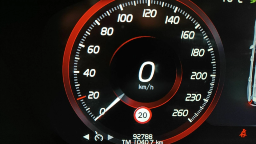 VOLVO V60 V60 T4 Momentum aut