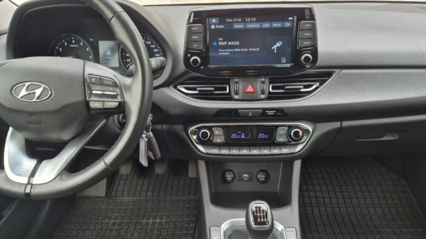 HYUNDAI i30 i30 1.0 T-GDI Smart