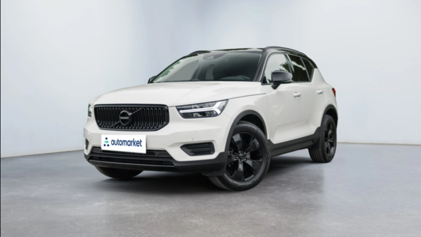 VOLVO XC40 XC40 T3 Momentum Pro aut