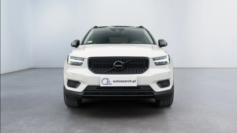 VOLVO XC40 XC40 T3 Momentum Pro aut
