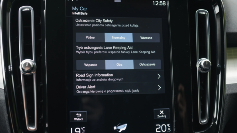 VOLVO XC40 XC40 T3 Momentum Pro aut
