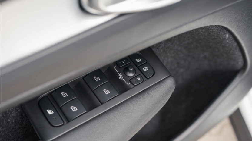VOLVO XC40 XC40 T3 Momentum Pro aut