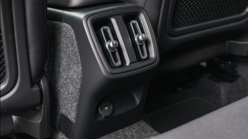 VOLVO XC40 XC40 T3 Momentum Pro aut