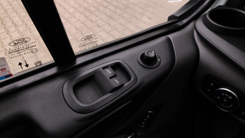 FORD Transit Custom Transit Custom Kombi 320 L1H1 Trend